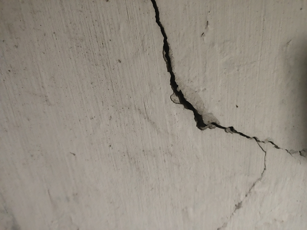 混凝土强度不足